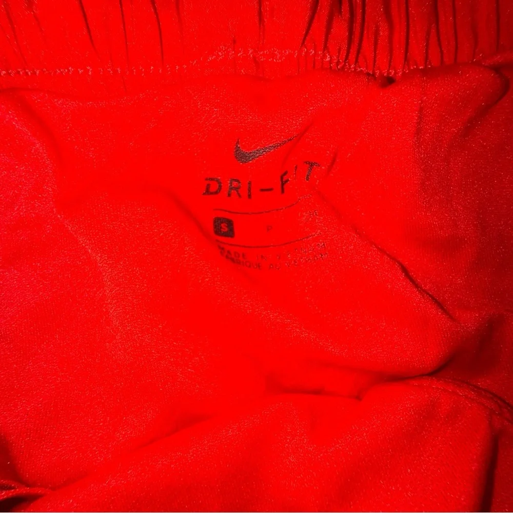Nike Women’s Red &‎ Pink Athletic Running Shorts Duo